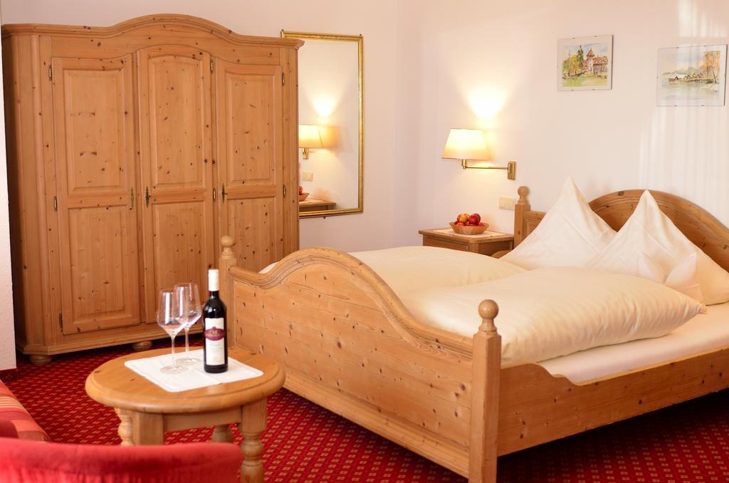Landhotel Schellenberg Uberlingen Ngoại thất bức ảnh